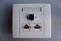 供应86信息面板与光纤桌面盒 优质产品，同行最低价格